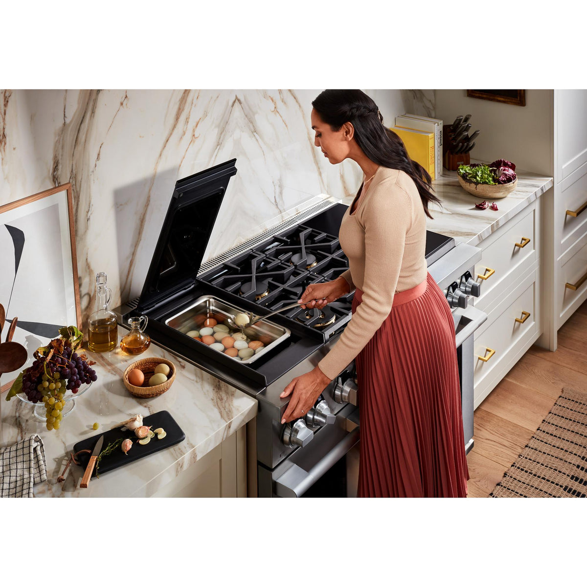 Signature Kitchen Suite 48-inch Freestanding Dual-Fuel Range with Sous