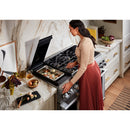  Signature Kitchen Suite 48-inch Freestanding Dual-Fuel Range with Sous Vide SKSDR480SIS IMAGE 18