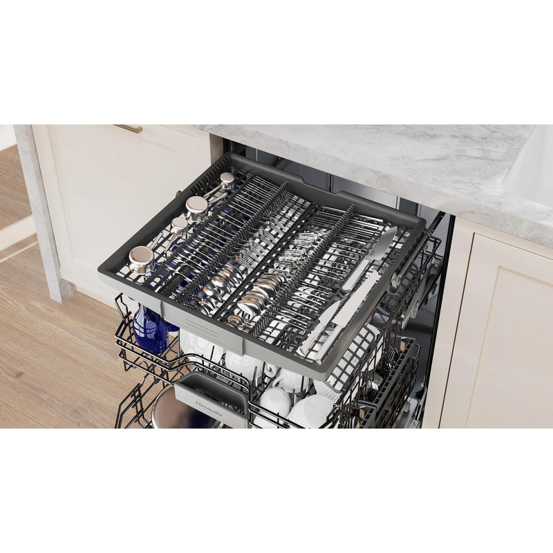 Thermador 24-inch Built-in Dishwasher with Professional Handle DWHD640EFP IMAGE 6
