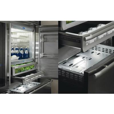 Fhiaba 35-inch, 16.9 cu. ft. Bottom Freezer Refrigerator with Ice and Water I8991TST6IU IMAGE 3