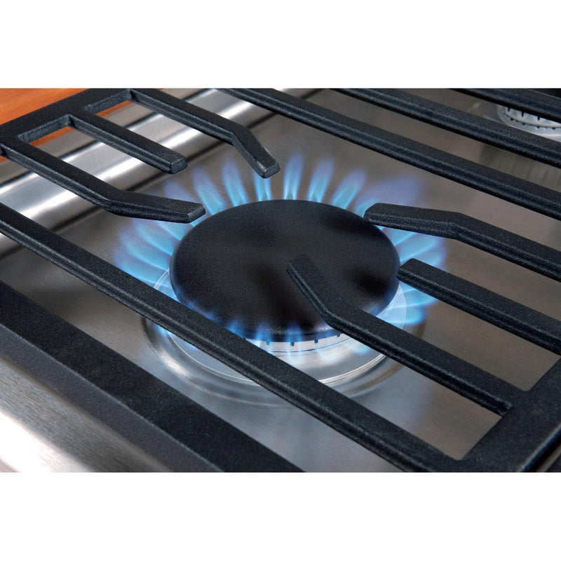 Wolf 30-inch Built-in Gas Cooktop CG304T/S IMAGE 9
