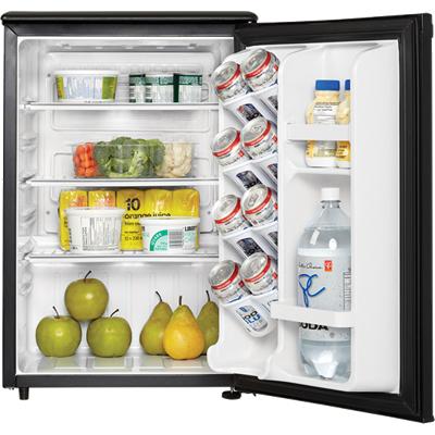 Danby 18-inch, 2.6 cu. ft. Compact Refrigerator DAR026A1BDD IMAGE 2