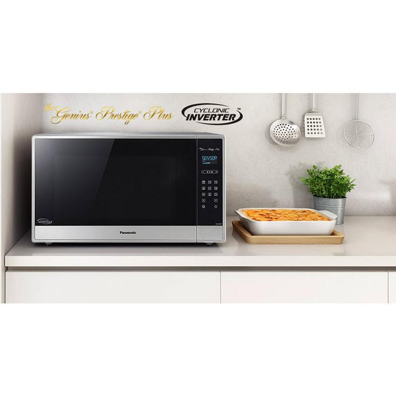 Panasonic 24-inch, 2 cu. ft. Countertop Microwave Oven NN-SE995S IMAGE 2