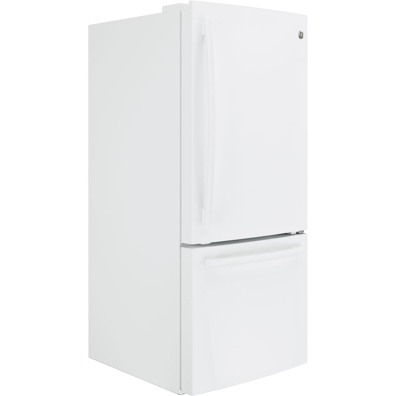 GE 30-inch, 20.9 cu. ft. Bottom Freezer Refrigerator GBE21AGKWW IMAGE 2