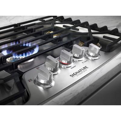 Signature Kitchen Suite 36-inch Built-In Gas Cooktop UPCG3654ST IMAGE 3