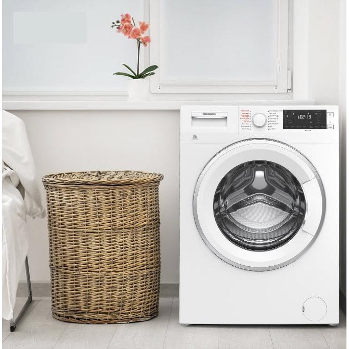 Blomberg All-in-One Electric Laundry Center WMD24400W IMAGE 2