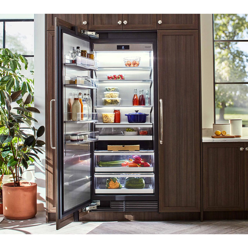 Signature Kitchen Suite 24-inch, 13.9 cu.ft. Built-in All-Refrigerator with Wi-Fi Connectivity SKSCR2401P IMAGE 4