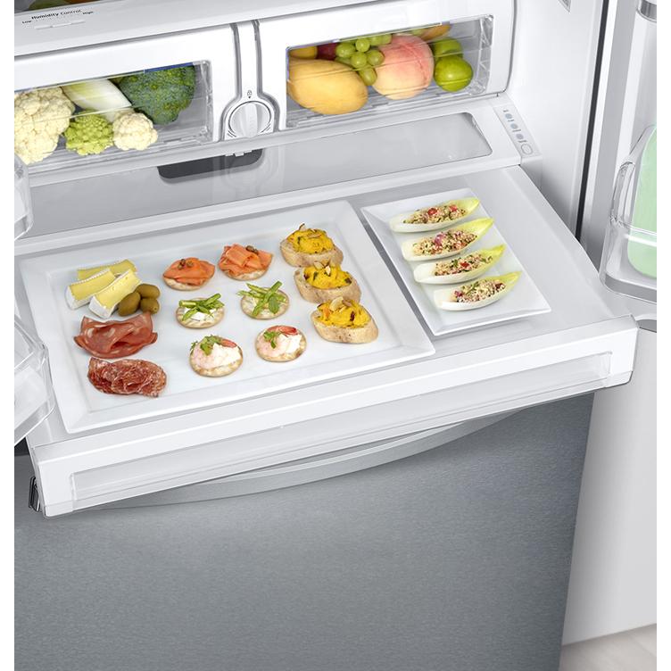 Samsung 33-inch, 25.5 cu.ft. Freestanding French 3-Door Refrigerator with CoolSelect Pantry™ Drawer RF26J7510SR/AA IMAGE 18