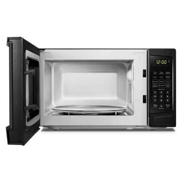 Danby 19-inch, 0.9 cu.ft. Countertop Microwave Oven with 6 Convenient Auto Cook Options DBMW0920BBB IMAGE 4
