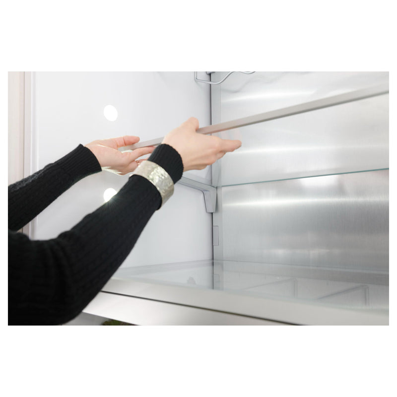 Monogram 30-inch Bottom Freezer Refrigerator with a Convertible Drawer ZIC303NPPII IMAGE 9